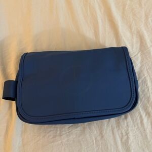 NEW Mercedes-Benz Toiletry Bag Navy Blue